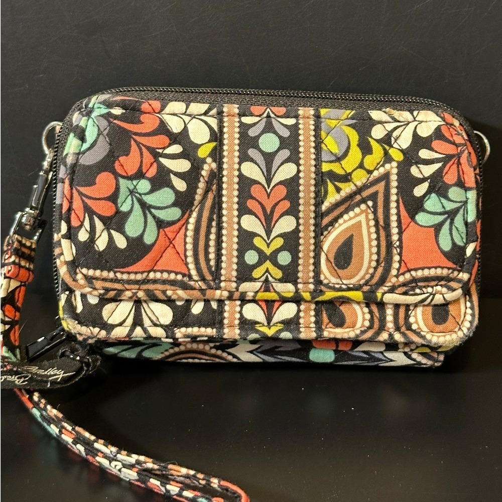 Vera Bradley All In One Crossbody Wallet Provencal Paisley Quilted‎ Cotton Black - Picture 2 of 7